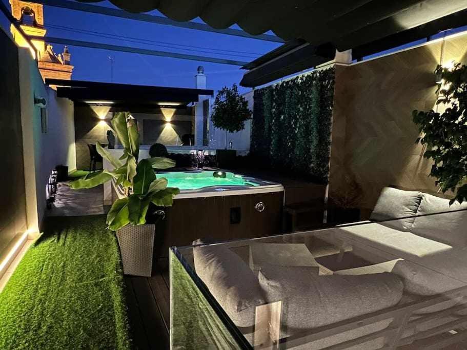 Elegant Duplex 3 Master Bedrooms And Private Sevilla Dış mekan fotoğraf